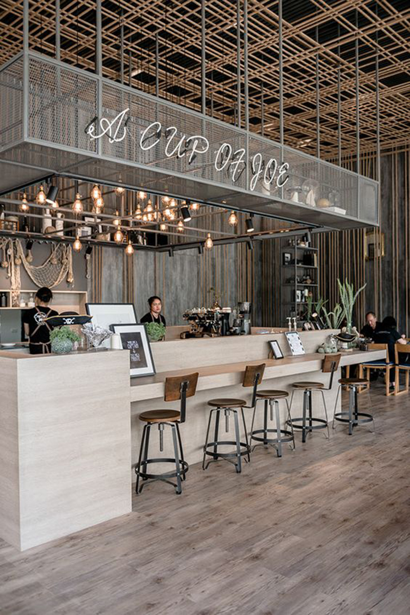 Khu vực 2: quầy bar – thu ngân.